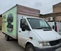 Белый Мерседес Sprinter, объемом двигателя 2.3 л и пробегом 400 тыс. км за 4500 $, фото 1 на Automoto.ua