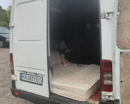 Белый Мерседес Sprinter, объемом двигателя 2.9 л и пробегом 500 тыс. км за 6000 $, фото 6 на Automoto.ua