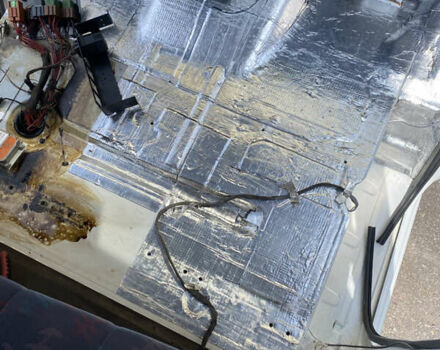 Білий Мерседес Sprinter, об'ємом двигуна 2.87 л та пробігом 343 тис. км за 9200 $, фото 16 на Automoto.ua