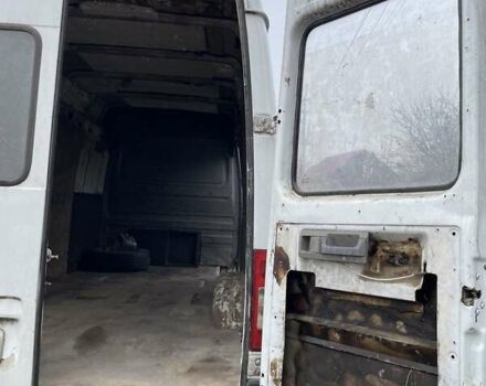 Белый Мерседес Sprinter, объемом двигателя 2.87 л и пробегом 734 тыс. км за 7250 $, фото 4 на Automoto.ua