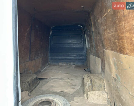 Белый Мерседес Sprinter, объемом двигателя 2.9 л и пробегом 500 тыс. км за 6300 $, фото 3 на Automoto.ua