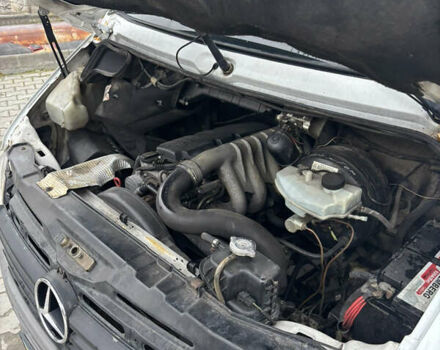 Білий Мерседес Sprinter, об'ємом двигуна 2.7 л та пробігом 408 тис. км за 8700 $, фото 28 на Automoto.ua