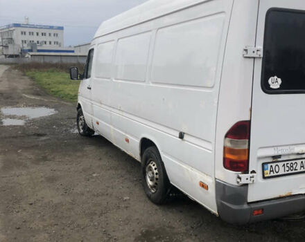 Белый Мерседес Sprinter, объемом двигателя 2.2 л и пробегом 9 тыс. км за 5850 $, фото 2 на Automoto.ua