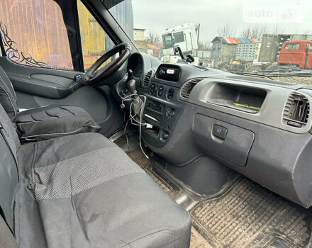 Белый Мерседес Sprinter, объемом двигателя 2.7 л и пробегом 758 тыс. км за 6500 $, фото 6 на Automoto.ua