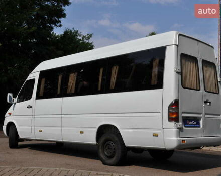 Белый Мерседес Sprinter, объемом двигателя 2.2 л и пробегом 900 тыс. км за 9000 $, фото 8 на Automoto.ua