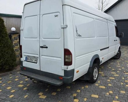 Белый Мерседес Sprinter, объемом двигателя 2.7 л и пробегом 606 тыс. км за 11900 $, фото 10 на Automoto.ua