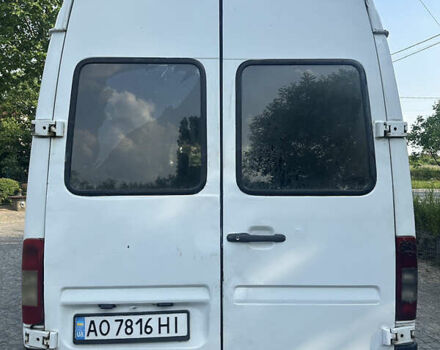 Мерседес Sprinter 2001 у Ужгороді на Automoto.ua Білий Мерседес Sprinter, об'ємом двигуна 2.15 л та пробігом 420 тис. км за 6600 $, фото 8 на Automoto.ua