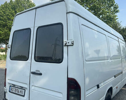 Мерседес Sprinter 2001 у Ужгороді на Automoto.ua Білий Мерседес Sprinter, об'ємом двигуна 2.15 л та пробігом 420 тис. км за 6600 $, фото 4 на Automoto.ua