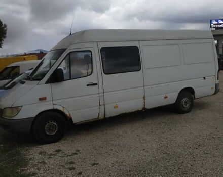 Белый Мерседес Sprinter, объемом двигателя 2.15 л и пробегом 3 тыс. км за 4750 $, фото 3 на Automoto.ua