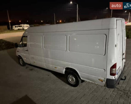 Белый Мерседес Sprinter, объемом двигателя 2.15 л и пробегом 800 тыс. км за 5300 $, фото 2 на Automoto.ua