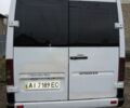 Белый Мерседес Sprinter, объемом двигателя 2.2 л и пробегом 477 тыс. км за 10000 $, фото 3 на Automoto.ua