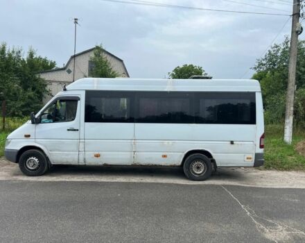 Белый Мерседес Sprinter, объемом двигателя 2.2 л и пробегом 250 тыс. км за 5800 $, фото 1 на Automoto.ua