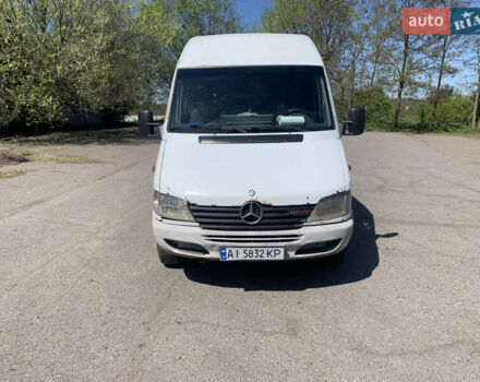 Мерседес Sprinter 2001 в Лубнах на Automoto.ua Белый Мерседес Sprinter, объемом двигателя 2.15 л и пробегом 560 тыс. км за 4499 $, фото 7 на Automoto.ua