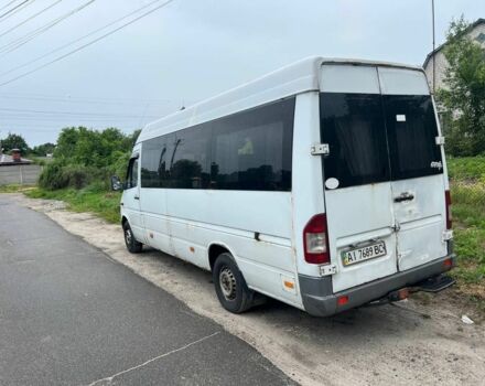 Белый Мерседес Sprinter, объемом двигателя 2.2 л и пробегом 250 тыс. км за 5800 $, фото 2 на Automoto.ua