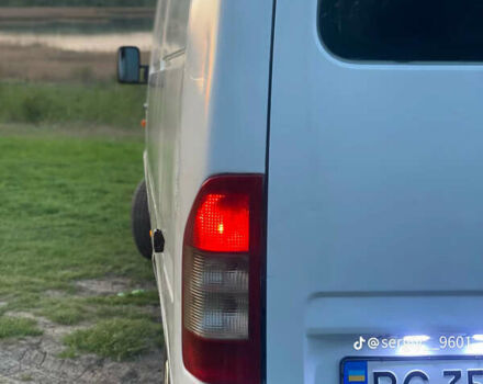 Белый Мерседес Sprinter, объемом двигателя 2.15 л и пробегом 450 тыс. км за 6900 $, фото 3 на Automoto.ua