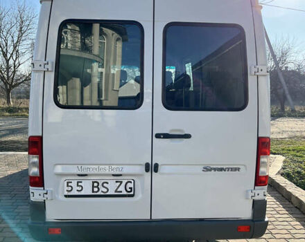 Білий Мерседес Sprinter, об'ємом двигуна 0 л та пробігом 110 тис. км за 21800 $, фото 4 на Automoto.ua