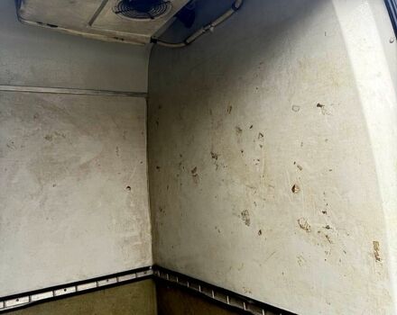 Белый Мерседес Sprinter, объемом двигателя 2.2 л и пробегом 477 тыс. км за 5500 $, фото 2 на Automoto.ua