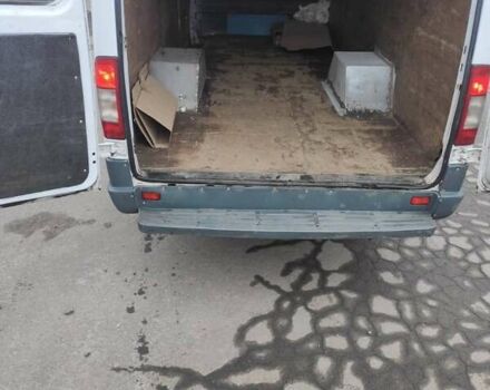 Белый Мерседес Sprinter, объемом двигателя 2.15 л и пробегом 543 тыс. км за 12000 $, фото 5 на Automoto.ua
