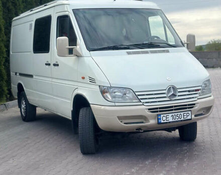 Белый Мерседес Sprinter, объемом двигателя 2.15 л и пробегом 200 тыс. км за 17800 $, фото 1 на Automoto.ua