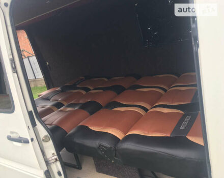 Белый Мерседес Sprinter, объемом двигателя 2.15 л и пробегом 200 тыс. км за 17800 $, фото 11 на Automoto.ua