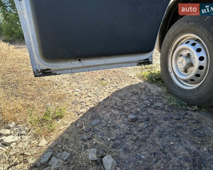 Белый Мерседес Sprinter, объемом двигателя 2.2 л и пробегом 762 тыс. км за 6990 $, фото 11 на Automoto.ua