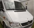 Белый Мерседес Sprinter, объемом двигателя 2.1 л и пробегом 300 тыс. км за 6300 $, фото 1 на Automoto.ua