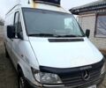 Белый Мерседес Sprinter, объемом двигателя 2.2 л и пробегом 477 тыс. км за 5500 $, фото 1 на Automoto.ua