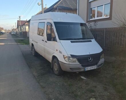 Белый Мерседес Sprinter, объемом двигателя 2.15 л и пробегом 780 тыс. км за 4600 $, фото 1 на Automoto.ua