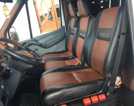 Белый Мерседес Sprinter, объемом двигателя 2.15 л и пробегом 200 тыс. км за 17800 $, фото 8 на Automoto.ua