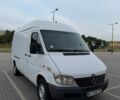 Белый Мерседес Sprinter, объемом двигателя 2.69 л и пробегом 499 тыс. км за 9900 $, фото 1 на Automoto.ua