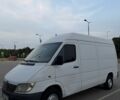 Белый Мерседес Sprinter, объемом двигателя 2.69 л и пробегом 499 тыс. км за 9900 $, фото 2 на Automoto.ua