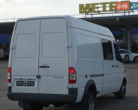 Белый Мерседес Sprinter, объемом двигателя 2.7 л и пробегом 658 тыс. км за 12800 $, фото 8 на Automoto.ua