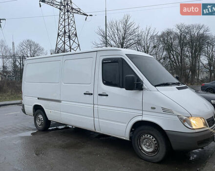 Білий Мерседес Sprinter, об'ємом двигуна 2.15 л та пробігом 400 тис. км за 7500 $, фото 2 на Automoto.ua