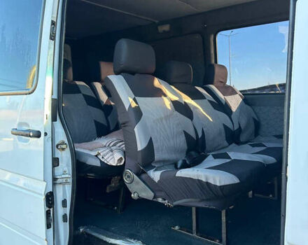 Білий Мерседес Sprinter, об'ємом двигуна 2.15 л та пробігом 713 тис. км за 6500 $, фото 7 на Automoto.ua