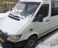 Білий Мерседес Sprinter, об'ємом двигуна 2.2 л та пробігом 320 тис. км за 9000 $, фото 1 на Automoto.ua