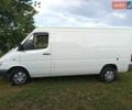 Белый Мерседес Sprinter, объемом двигателя 2.1 л и пробегом 590 тыс. км за 4600 $, фото 1 на Automoto.ua