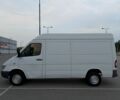 Белый Мерседес Sprinter, объемом двигателя 2.69 л и пробегом 499 тыс. км за 9900 $, фото 3 на Automoto.ua