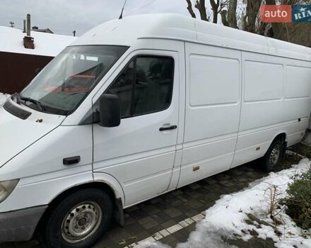 Білий Мерседес Sprinter, об'ємом двигуна 2.15 л та пробігом 40 тис. км за 6500 $, фото 3 на Automoto.ua