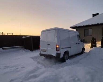 Белый Мерседес Sprinter, объемом двигателя 0 л и пробегом 340 тыс. км за 6000 $, фото 4 на Automoto.ua
