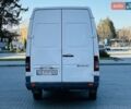 Белый Мерседес Sprinter, объемом двигателя 2.7 л и пробегом 400 тыс. км за 9400 $, фото 3 на Automoto.ua