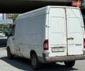 Белый Мерседес Sprinter, объемом двигателя 2.2 л и пробегом 350 тыс. км за 5700 $, фото 3 на Automoto.ua