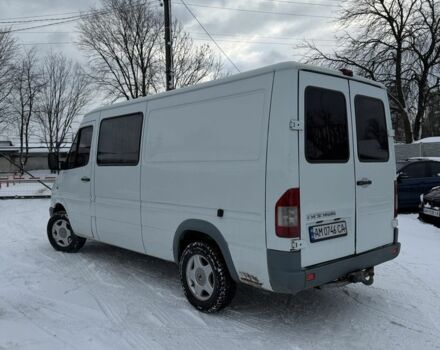 Белый Мерседес Sprinter, объемом двигателя 2.7 л и пробегом 277 тыс. км за 6000 $, фото 3 на Automoto.ua