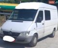Белый Мерседес Sprinter, объемом двигателя 2.2 л и пробегом 330 тыс. км за 7900 $, фото 1 на Automoto.ua