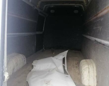 Белый Мерседес Sprinter, объемом двигателя 2.2 л и пробегом 200 тыс. км за 3200 $, фото 1 на Automoto.ua