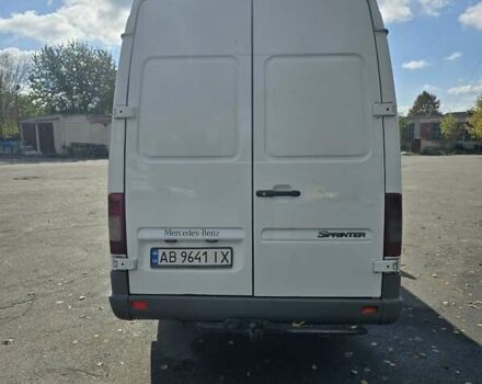 Білий Мерседес Sprinter, об'ємом двигуна 2.15 л та пробігом 650 тис. км за 9950 $, фото 4 на Automoto.ua