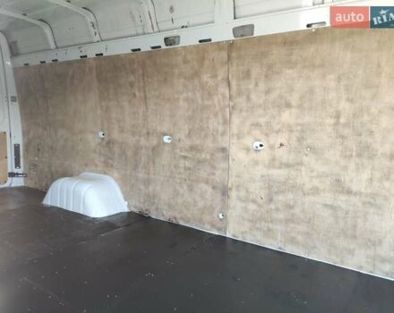 Белый Мерседес Sprinter, объемом двигателя 0 л и пробегом 260 тыс. км за 22500 $, фото 29 на Automoto.ua