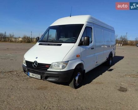 Белый Мерседес Sprinter, объемом двигателя 0 л и пробегом 260 тыс. км за 22500 $, фото 13 на Automoto.ua