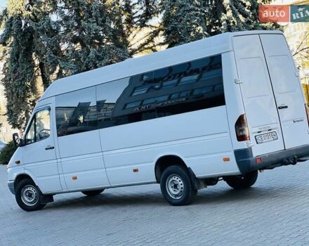 Белый Мерседес Sprinter, объемом двигателя 2.7 л и пробегом 400 тыс. км за 9400 $, фото 5 на Automoto.ua