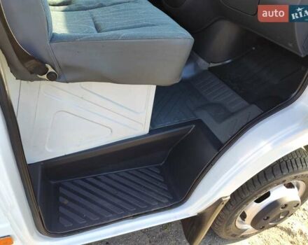 Белый Мерседес Sprinter, объемом двигателя 0 л и пробегом 260 тыс. км за 22500 $, фото 25 на Automoto.ua