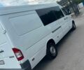 Белый Мерседес Sprinter, объемом двигателя 2.2 л и пробегом 670 тыс. км за 7500 $, фото 4 на Automoto.ua